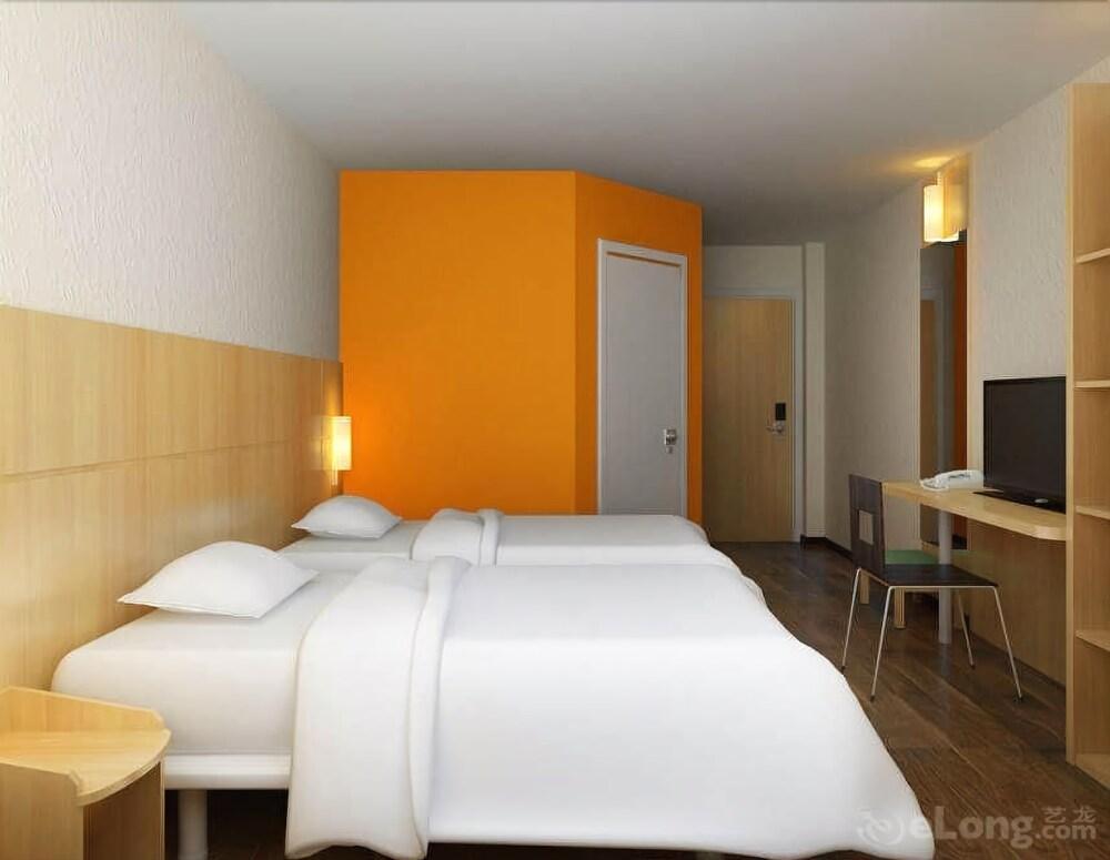 Ibis Changchun Jianshe Street Exterior photo