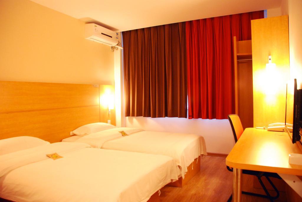 Ibis Changchun Jianshe Street Exterior photo