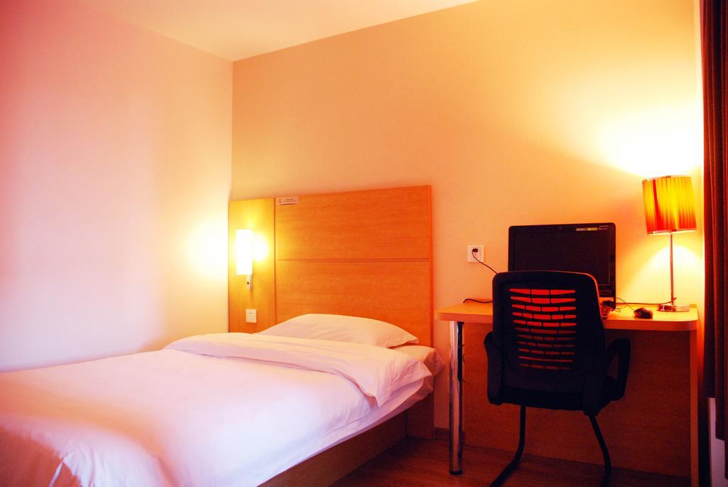 Ibis Changchun Jianshe Street Exterior photo