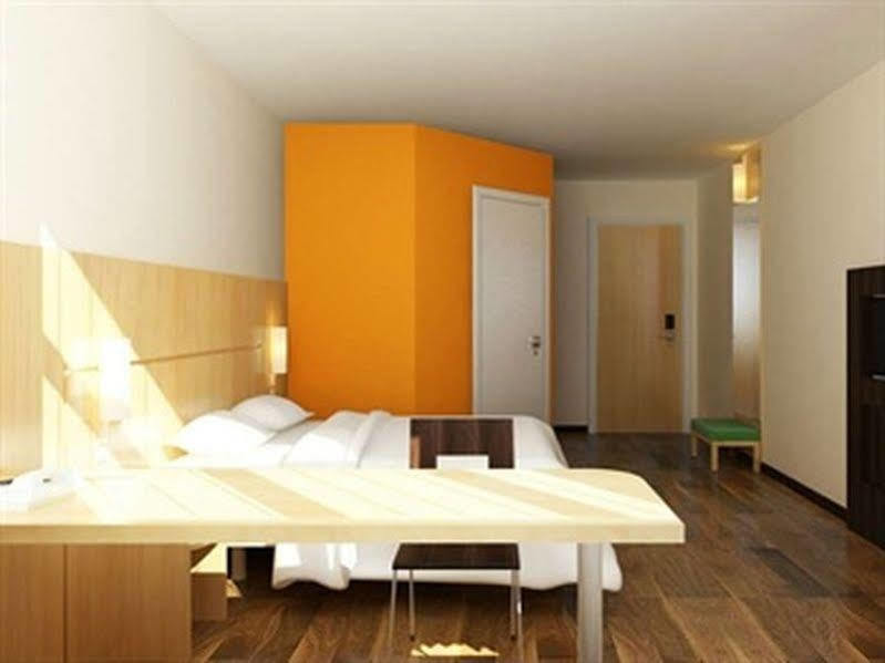 Ibis Changchun Jianshe Street Exterior photo